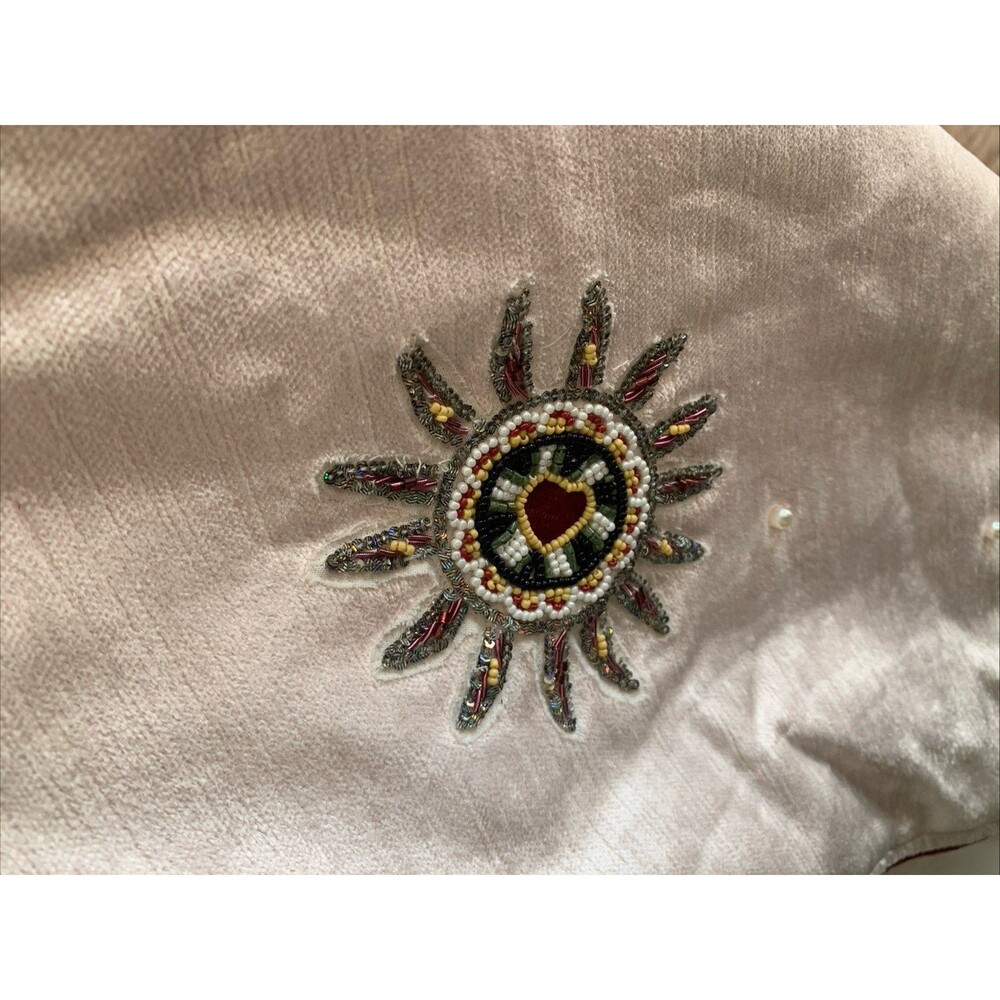 New Anthropologie Christmas Tree Skirt Coretta 60" Embroidered Beaded Pink Boho - Picture 8 of 16